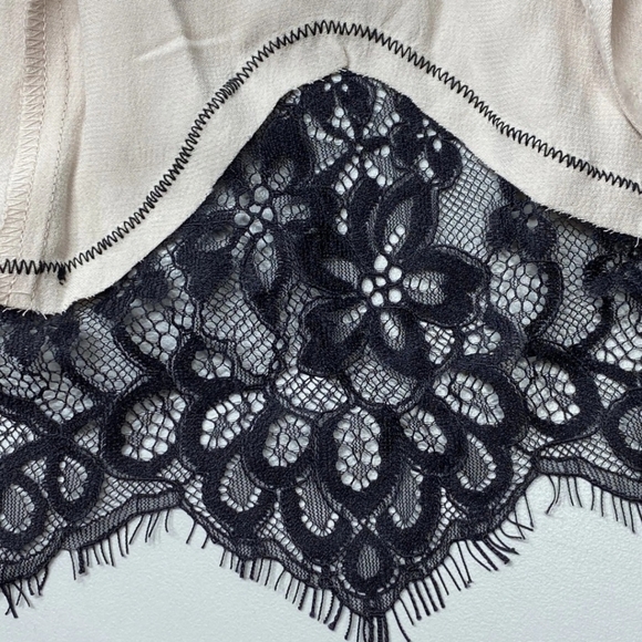 By Anthropologie Sleeveless V-Neck Lace Wrap Midi Dress Blush Pink Sz Small - Picture 11 of 11